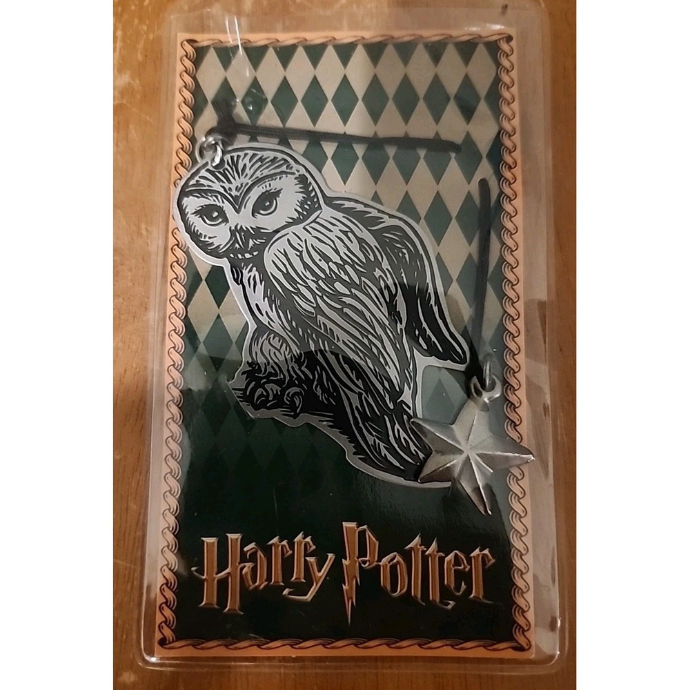 Harry Potter Tin Black Enamel‎ Owl Hedwig And Five Point Star Book Page Marker